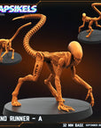 Xeno Runners - 3d Printed Miniature Sculpted by Papsikels Miniatures