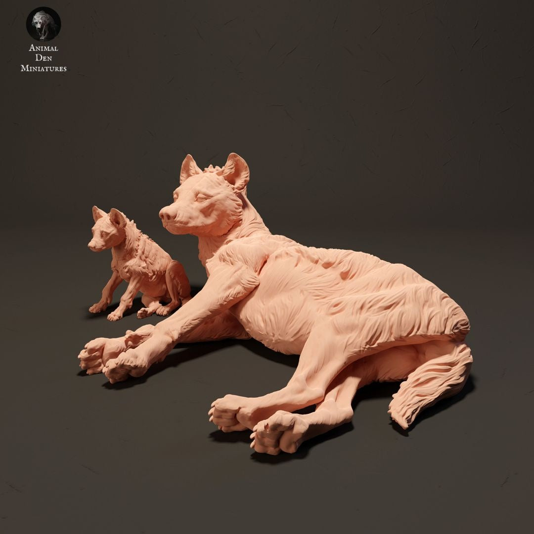 Spotted Hyenas - 3d Printed 1:24 Scale Miniature by Animal Den