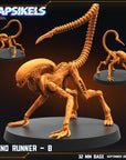 Xeno Runners - 3d Printed Miniature Sculpted by Papsikels Miniatures